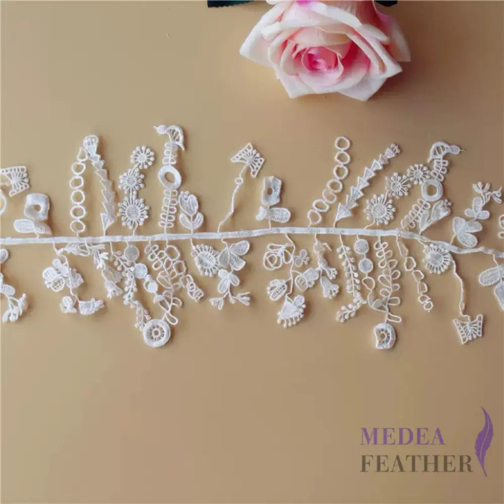 13cm Wide Flower Lace Trim - Ivory