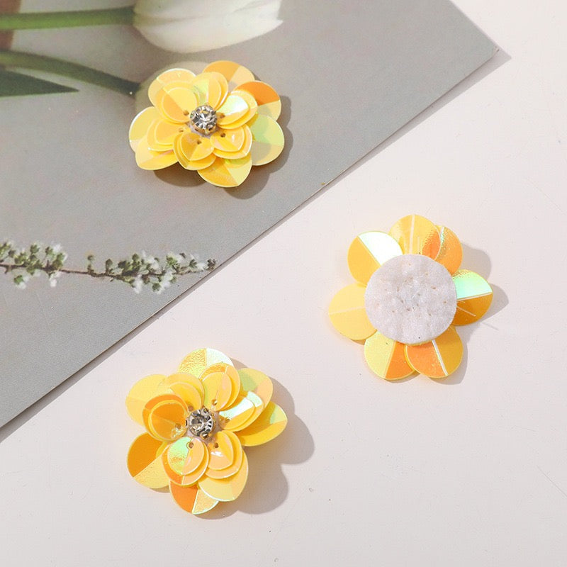 Small Sequin Flower SF01