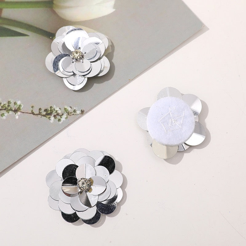 Small Sequin Flower SF01