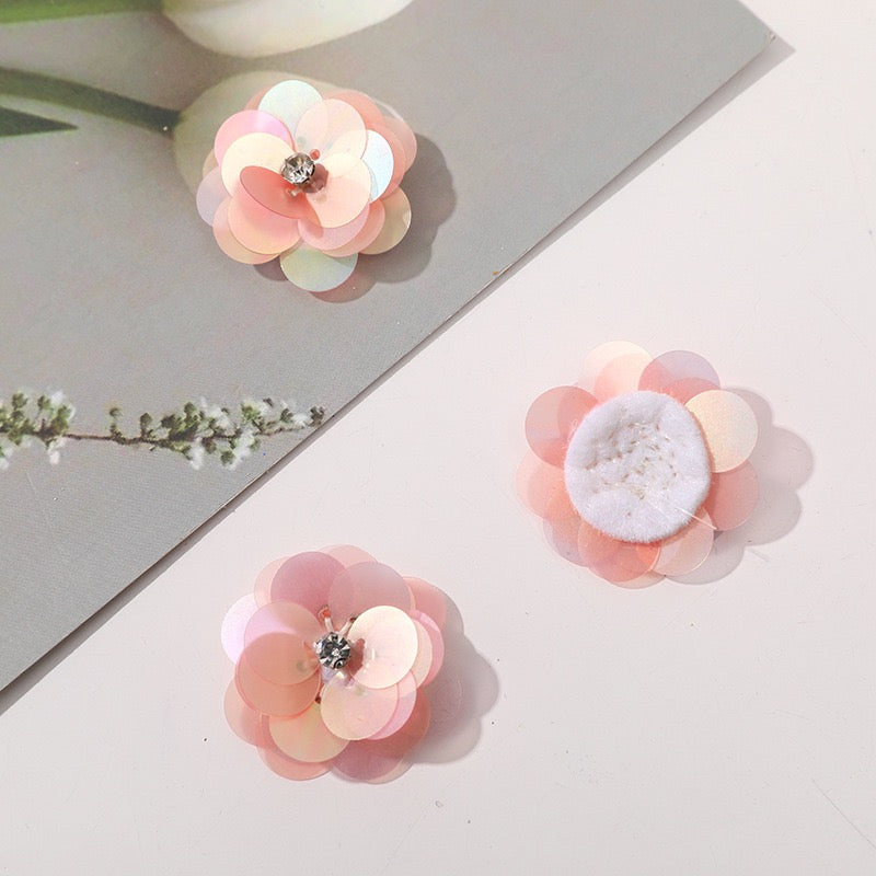 Small Sequin Flower SF01