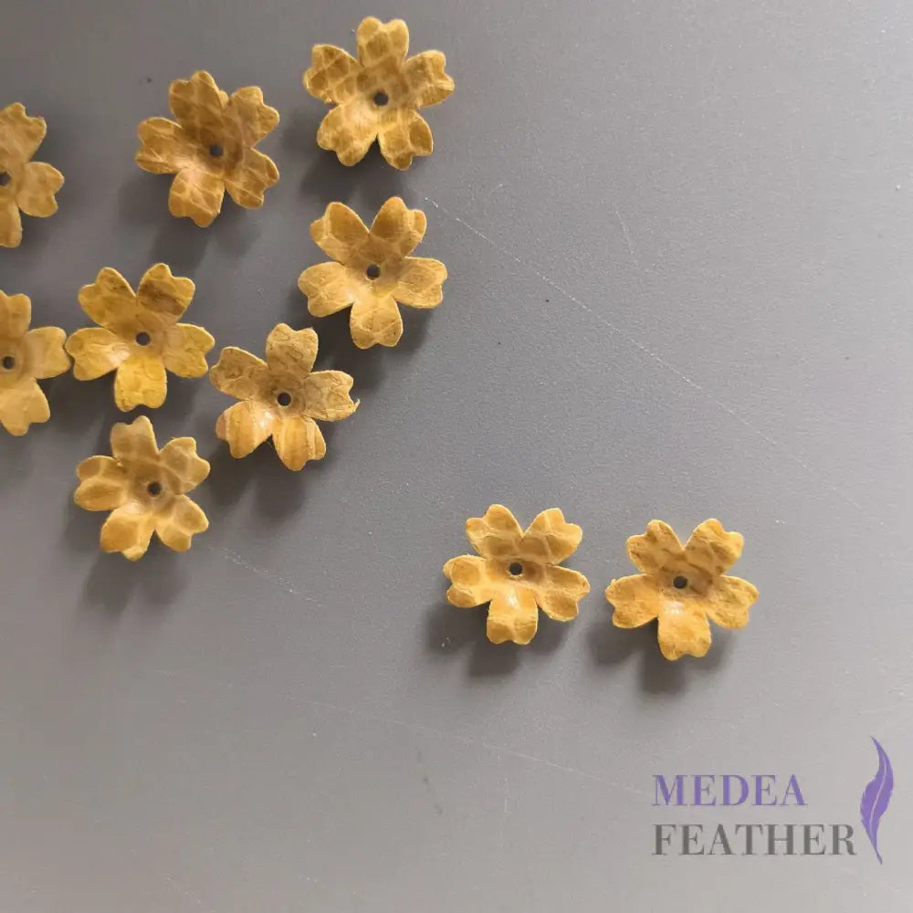 1.6cm Leather flowers-Pack of 2 Yellow