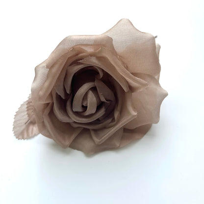 10cm wide silk flower