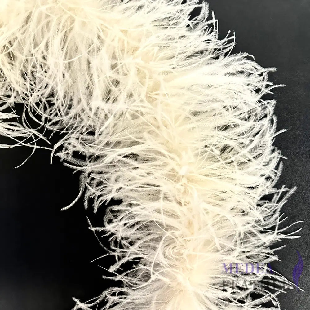 4 Ply Ostrich Feather Fringe Feather Boa (2 yards) 01 ivory