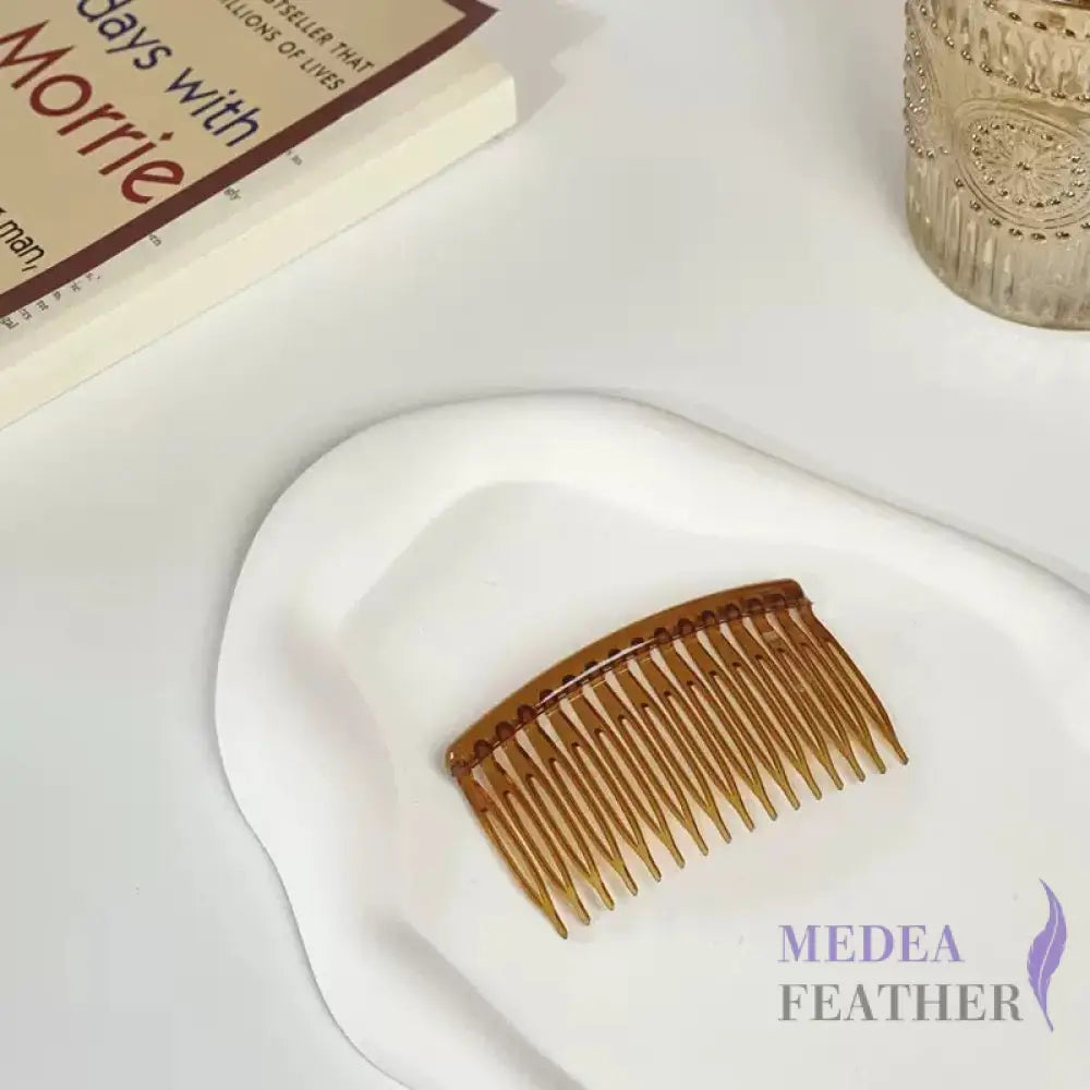 8cm 16Teeth Plastic Hair Comb brown / 1 Piece