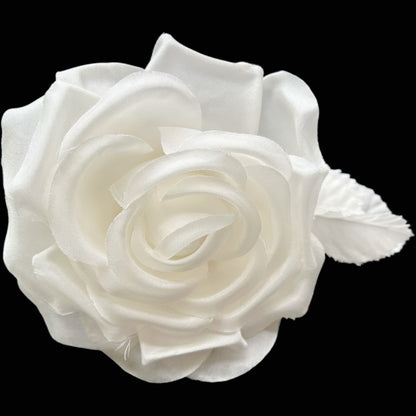 12cm Wide Silk Flower