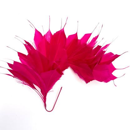 Spiky Goose Feather Wired Hat Mount