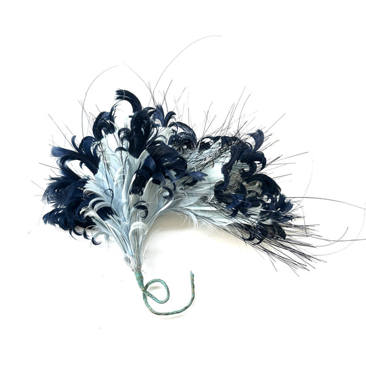 Gradient Curled Goose Feather Mount
