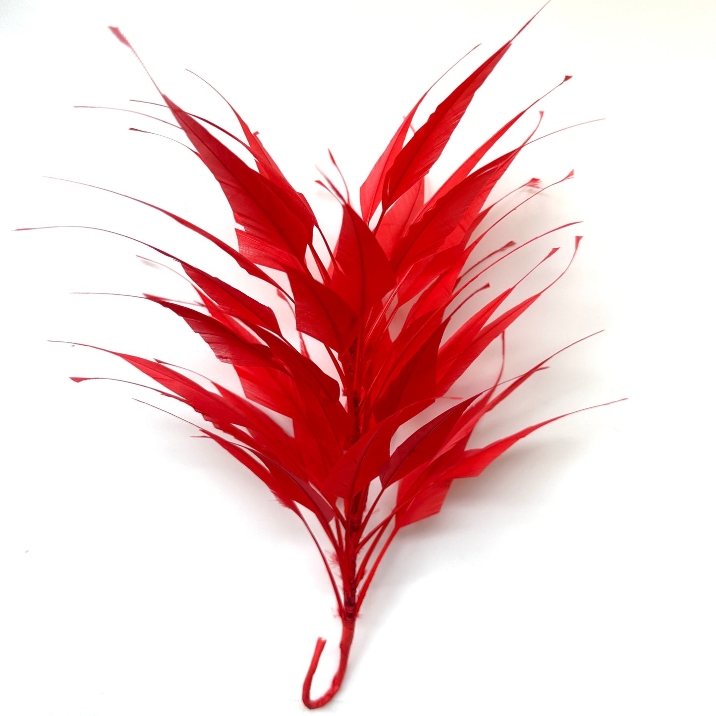 3D Wrapping Spiky Arrow Goose Feather Wired Hat Mount - DS2607