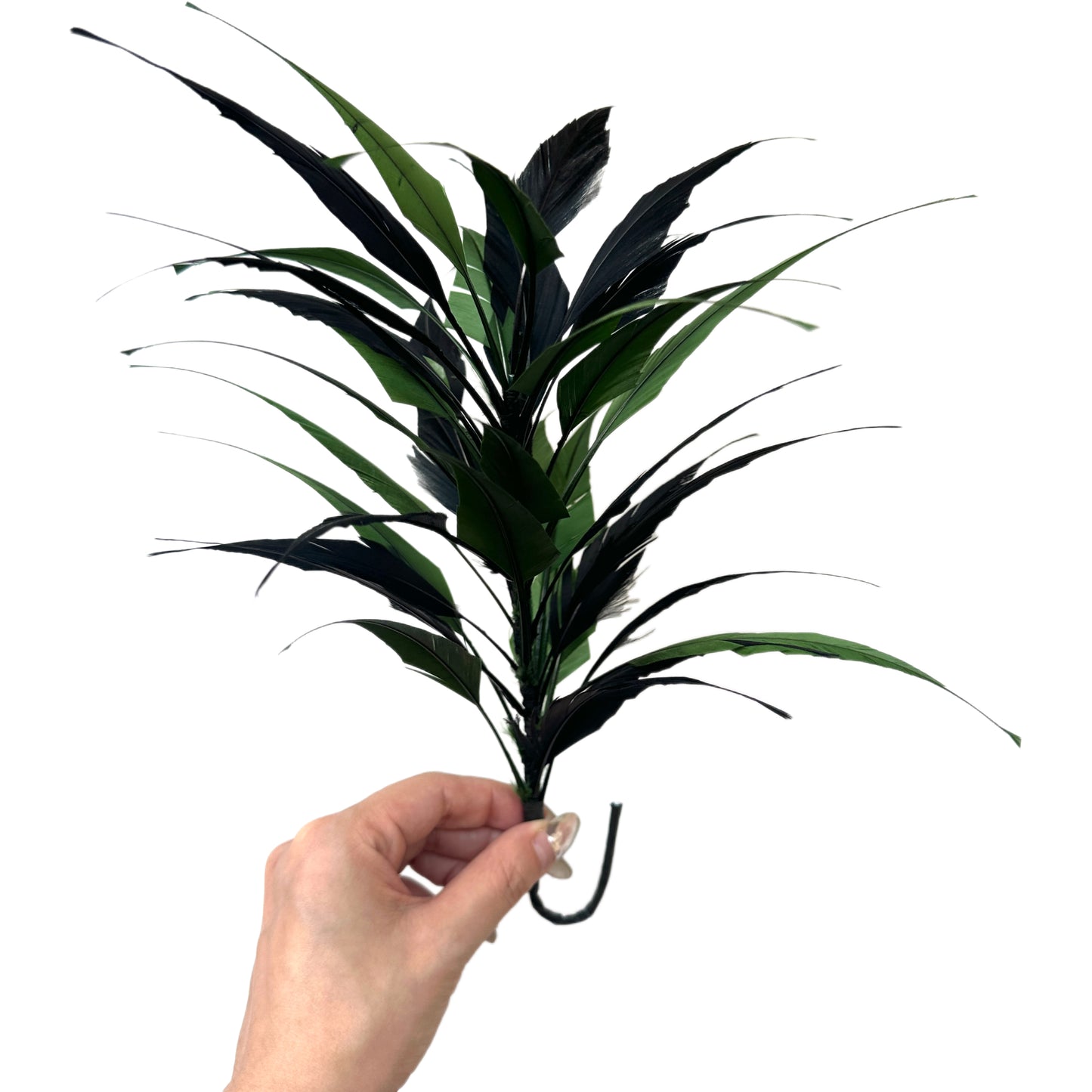 3D Wrapping Spiky Arrow Goose Feather Wired Hat Mount - DS2607