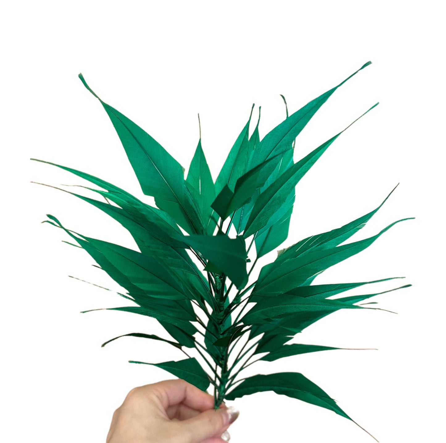 3D Wrapping Spiky Arrow Goose Feather Wired Hat Mount - DS2607