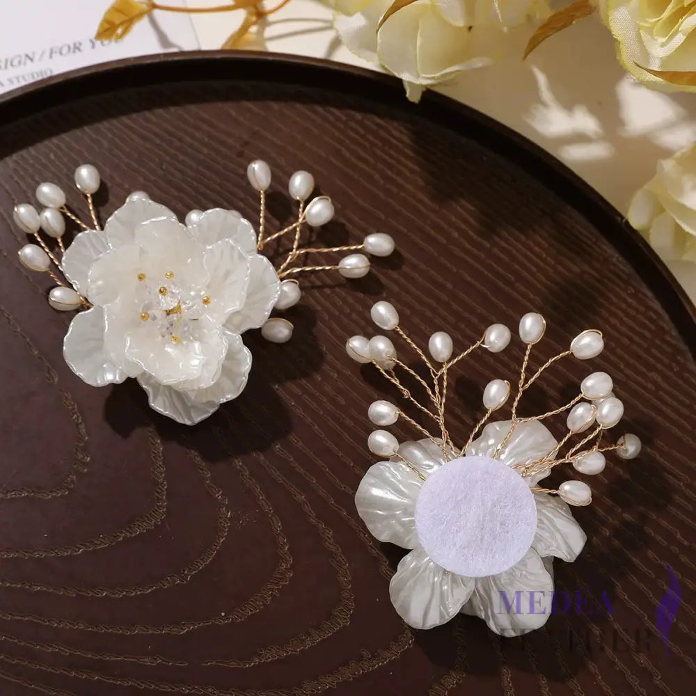 Bead Flower Applique Rhinestone Pearl White Shell Flower