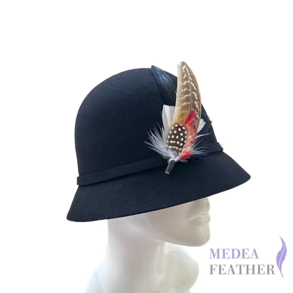 Country Style Feather Hat Mount DS251204