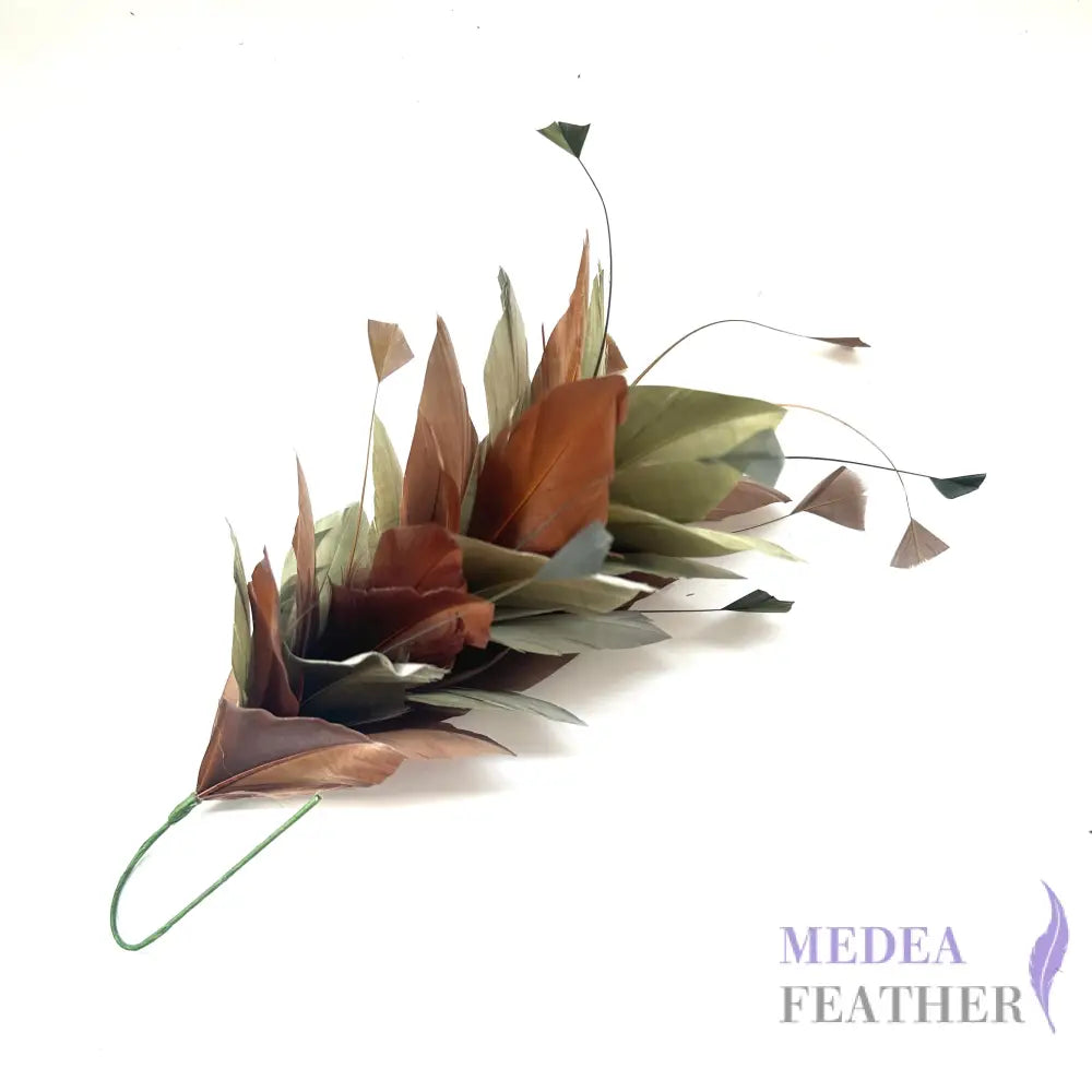 Stripped Diamond Coque & Goose Feather Wired Flower Mount 68 Calliste green & 98 Olivenite