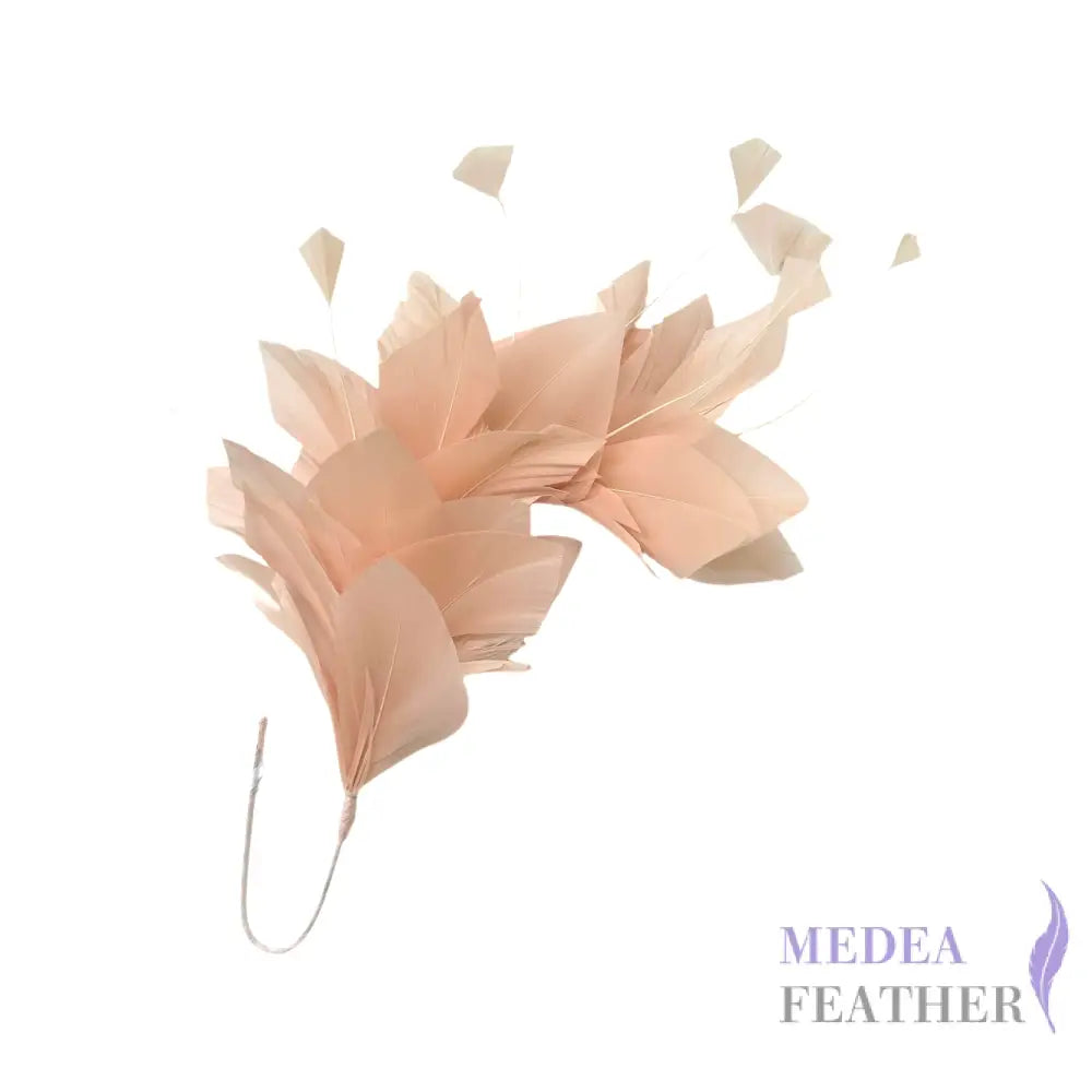 Stripped Diamond Coque & Goose Feather Wired Flower Mount Apricot