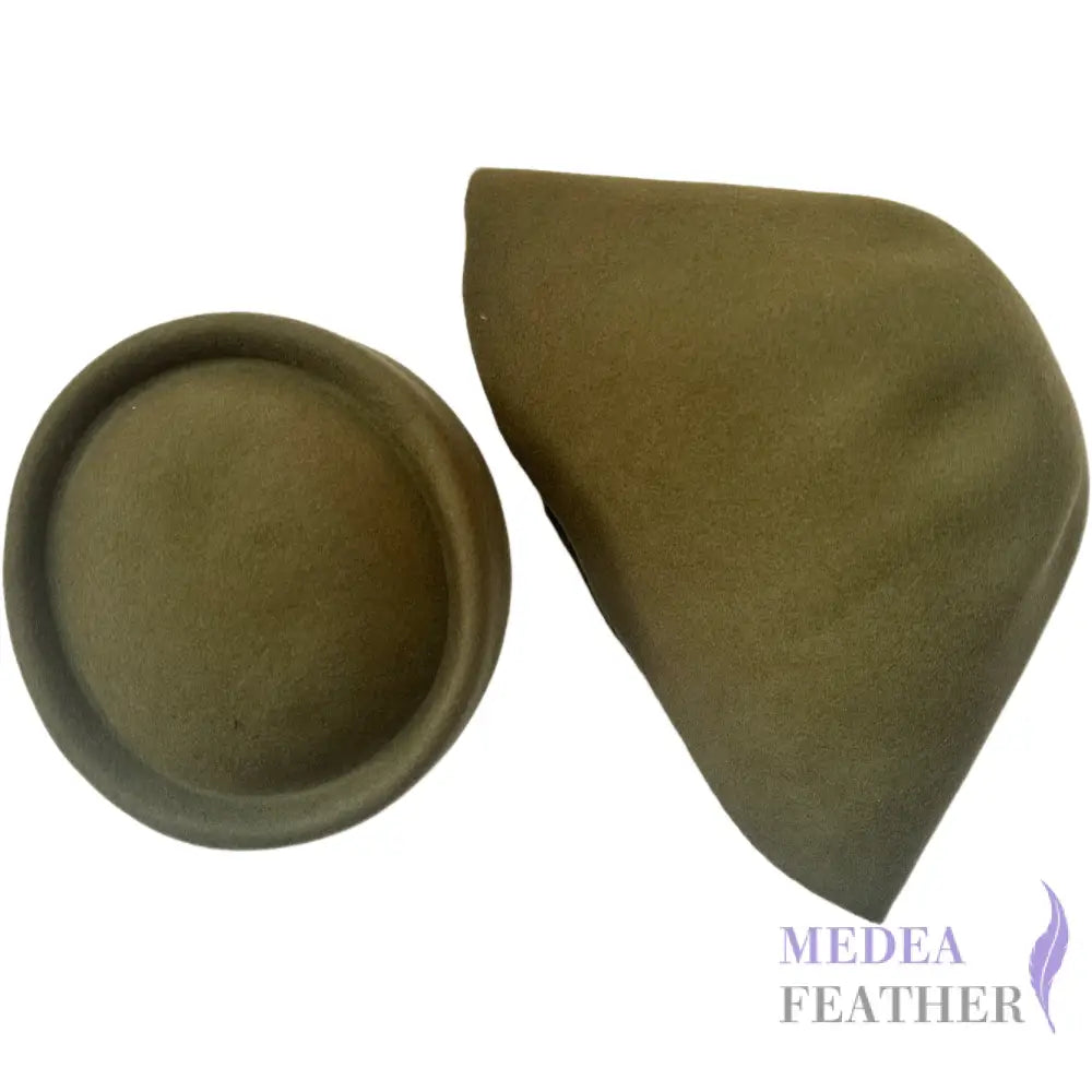 Felt Wool Cone Hood Bottle green