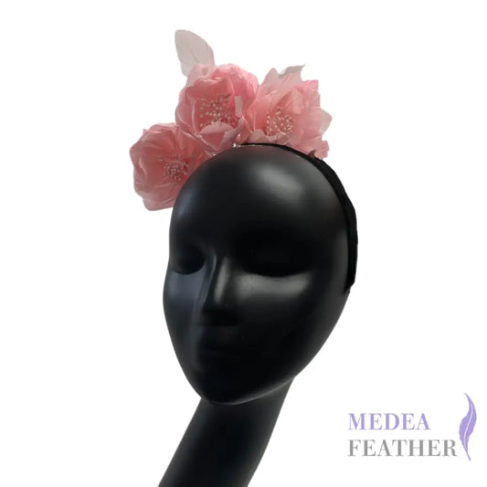 FM045 Three Goose Feather Flowers Set Mount