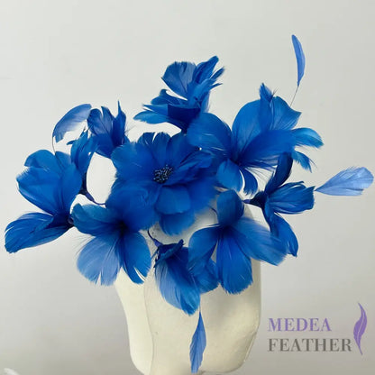 FM046 Surrounded Feather Flowers Set #67 royal blue