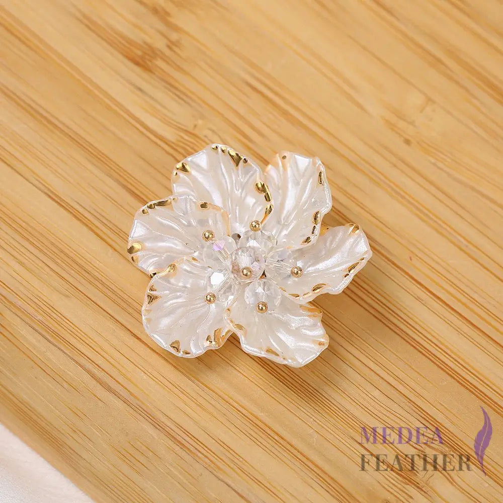 Gold Edge Bead Flower BF12 White