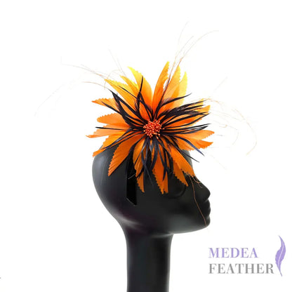 Goose and Biot Flower FM524 #24 carrot (petal) & #65 navy (central)
