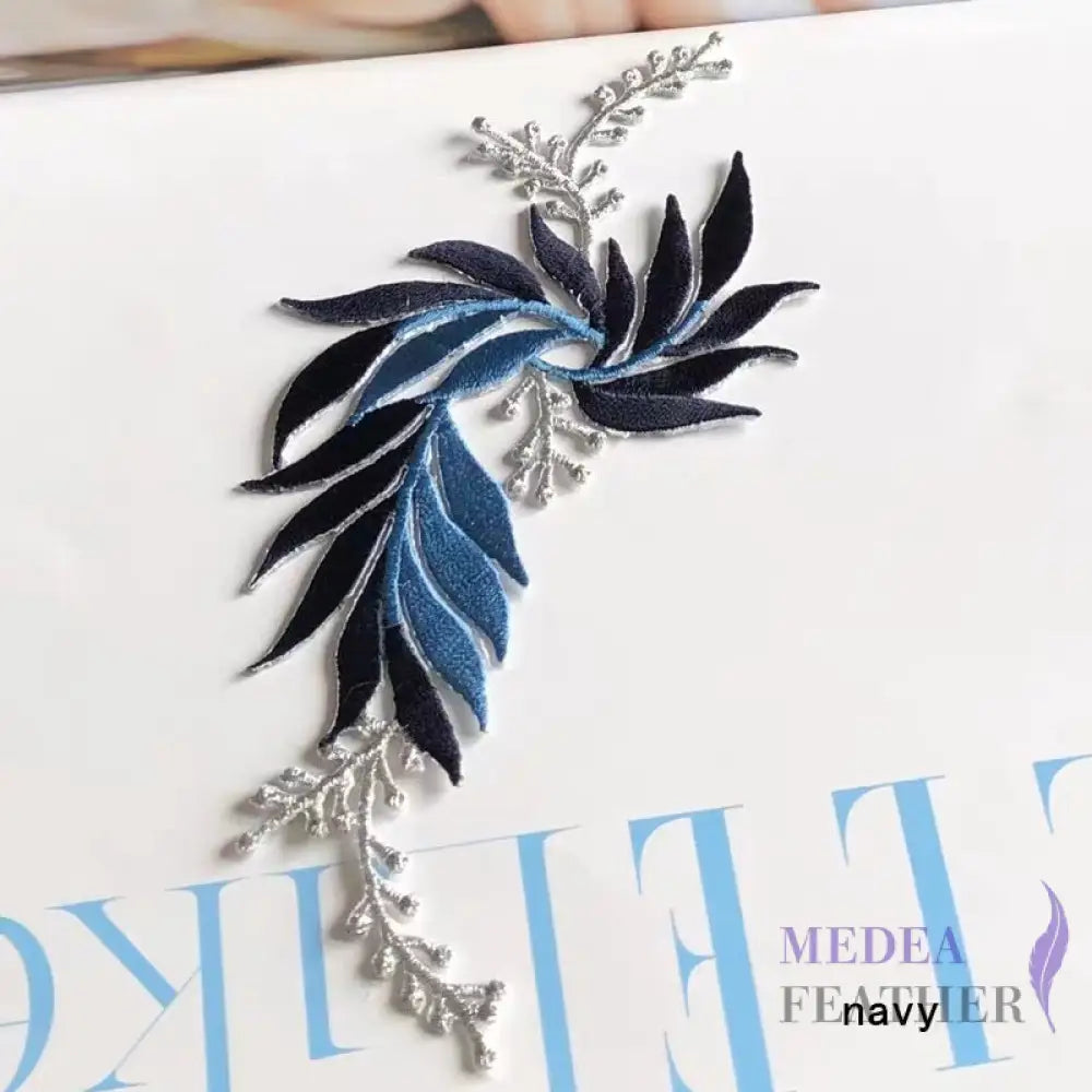 Iron on Leaf Vines Embroidery Applique EA03 navy-left