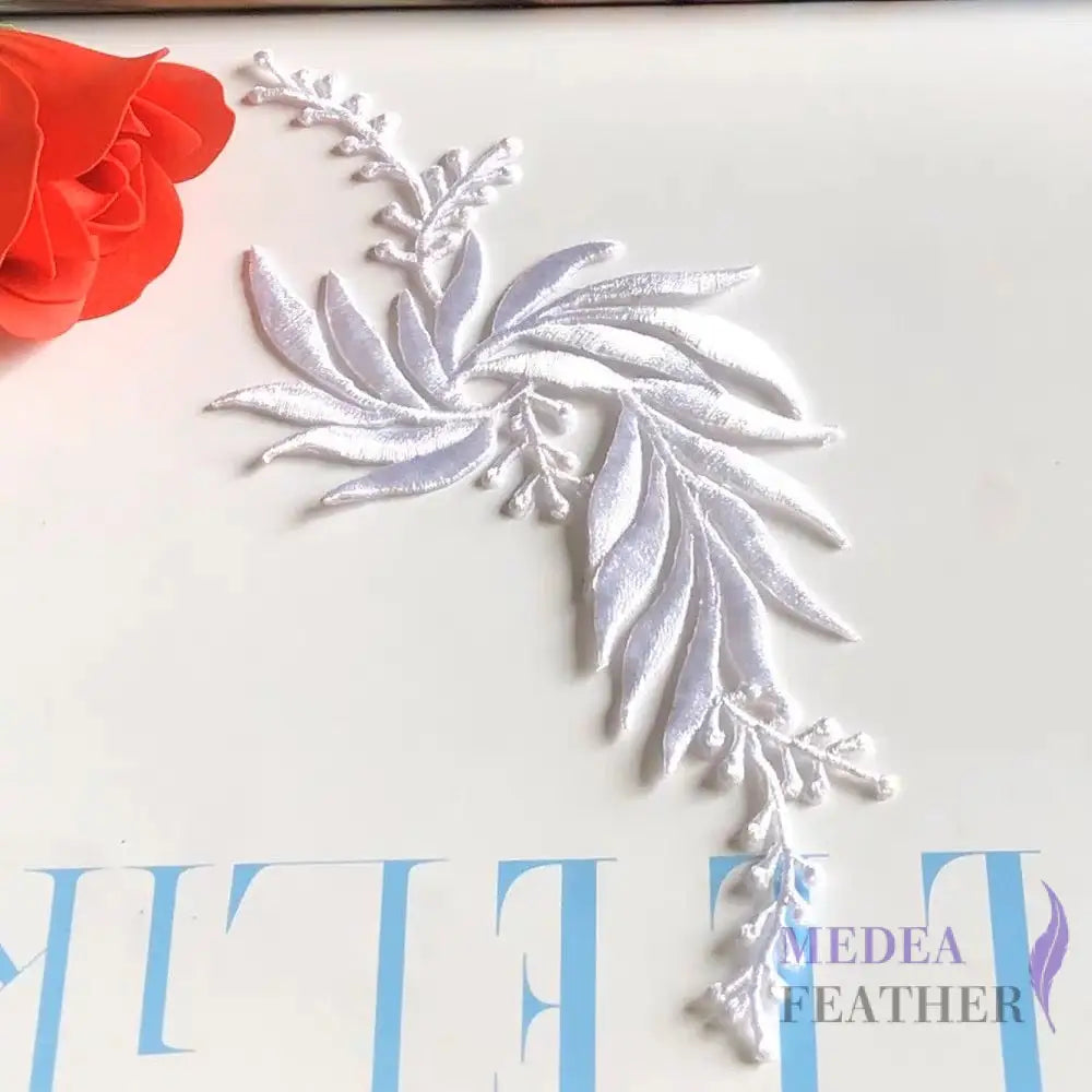 Iron on Leaf Vines Embroidery Applique EA03 white-right
