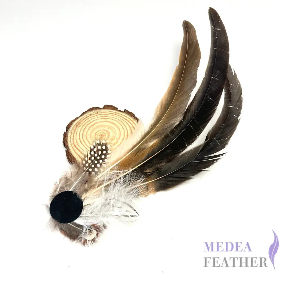 Large Country Feather Mount CFM01