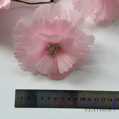 Long-Stemmed Six Feather Flower Round Edge Flower Spray FG260710