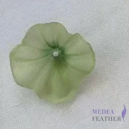 Organza Flower Petals-Pack of 10 PETAL04 - Green leaf / 8.5cm petal