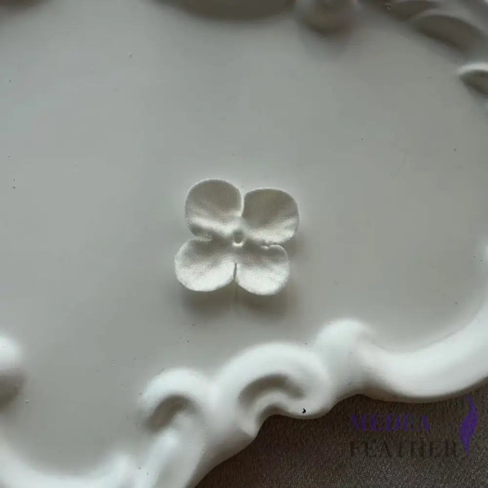Satin Flower Petals-Pack of 10 PETAL03