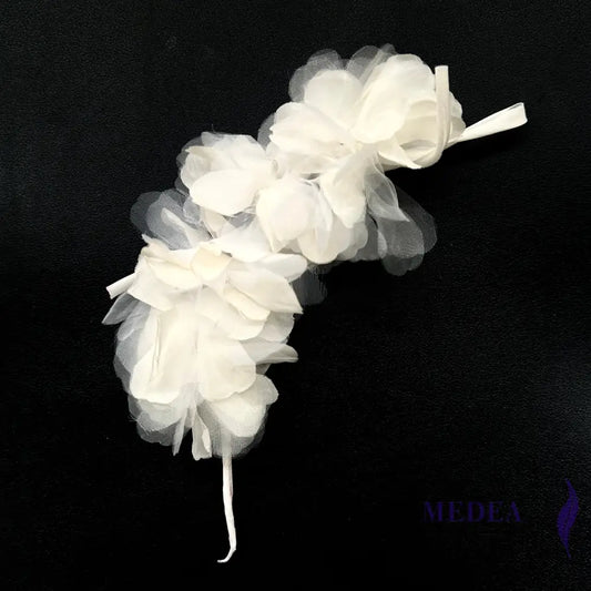 Silk Flower Mount SF08 Ivory