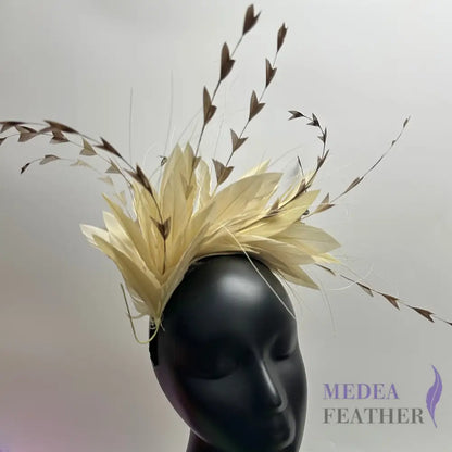 ’Starry’/ Handmade Gradient Design Feather Flower Mount #89 celandon tint