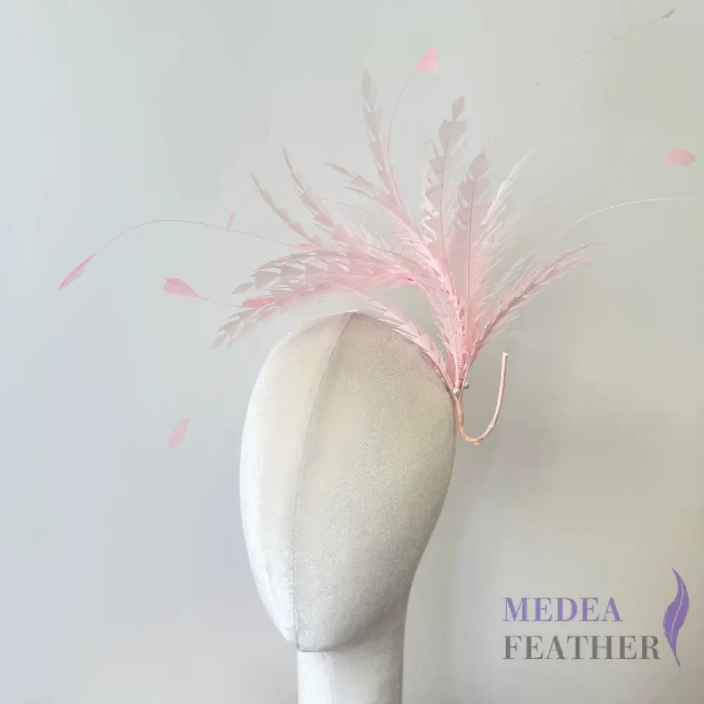Trimmed Triangle Goose & Coque Feather Mount DS26082601 - Custom - Please add text below