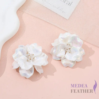 Two-colour Bead Flower BF11 White