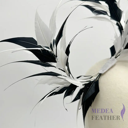 Two sides striped goose feather flower mount with wire accessory