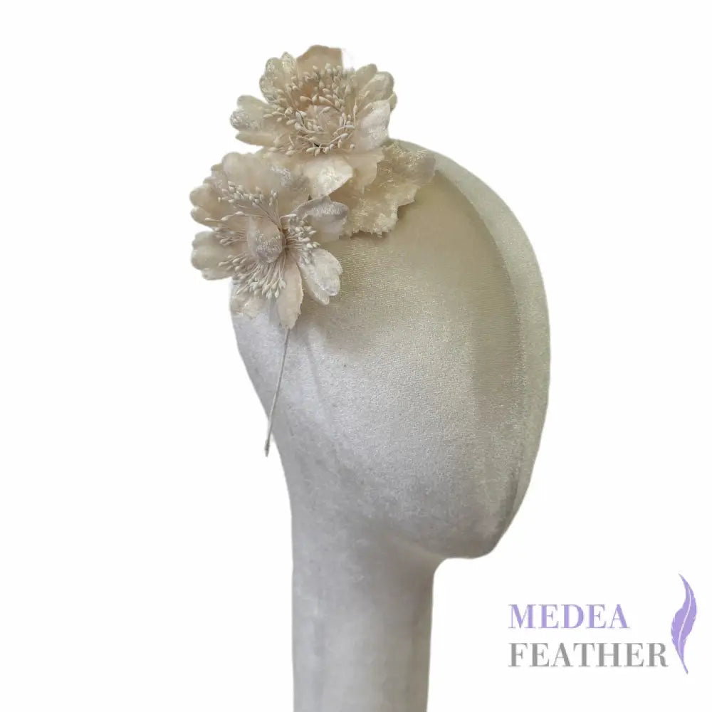 Velvet Wired Flower Mount VF02 Cream