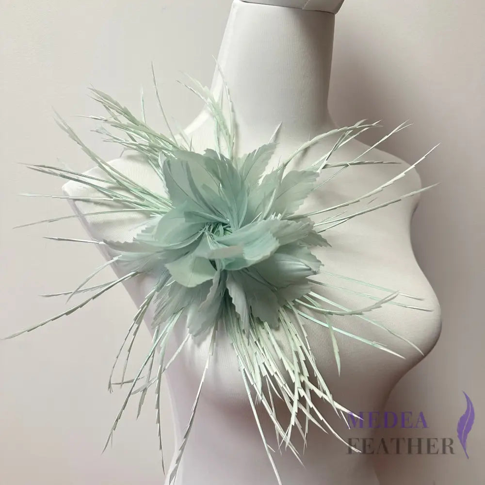 Zigzag Goose Biot Feather Flower Mount DS260626